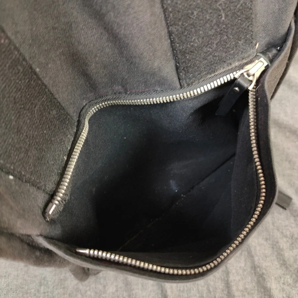 Quince‎ Canvas Backpack Unisex Black Leather Trim Minimalist Commuter Utility